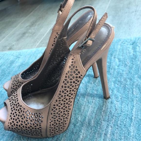 BCBG Generation Tan Open Toes Stilettos - Picture 3 of 4